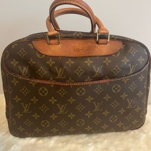 Louis Vuitton Deauville